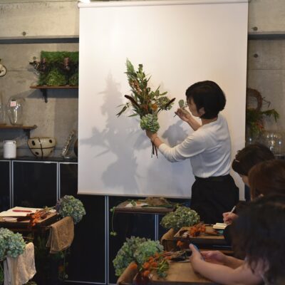 はじめてさんのスワッグ作り~ドライフラワーになるブーケ~