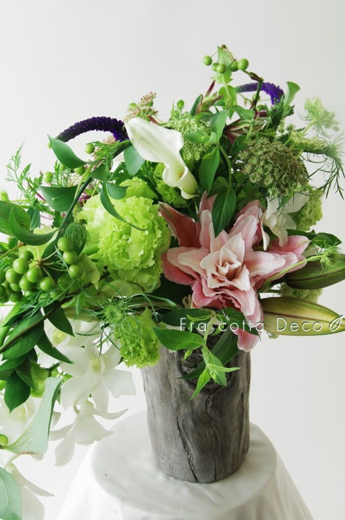 【市場見学・仕入実習NO4】生徒さん、花市場で仕入れた花材で作品を制作！