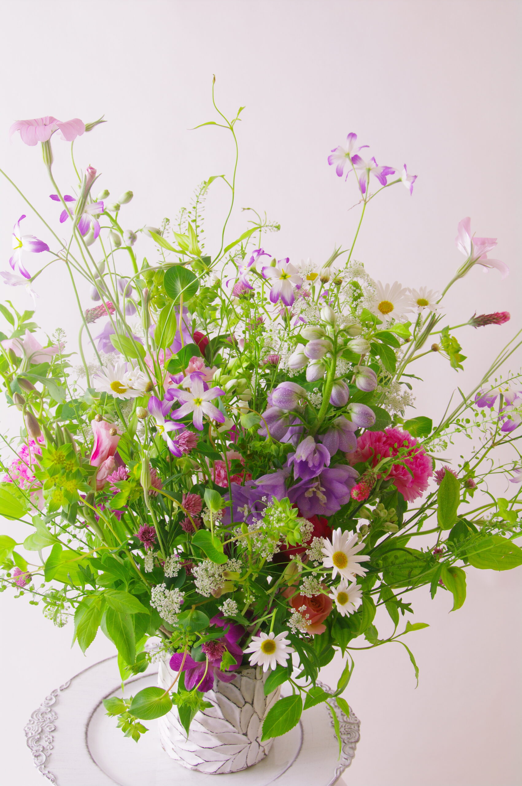 ４月【単発レッスン】春の気配・空気をしつらえる優しいアレンジメント作り